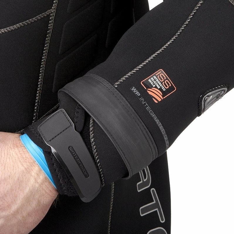 D10 PRO ISS 3,5 mm suchý oblek dámsky 